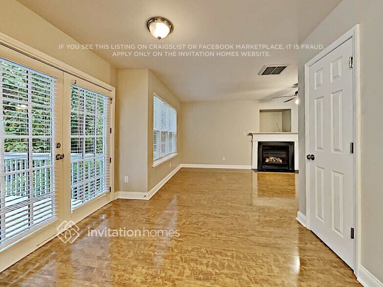 Building Photo - 7235 Oxford Bluff Dr