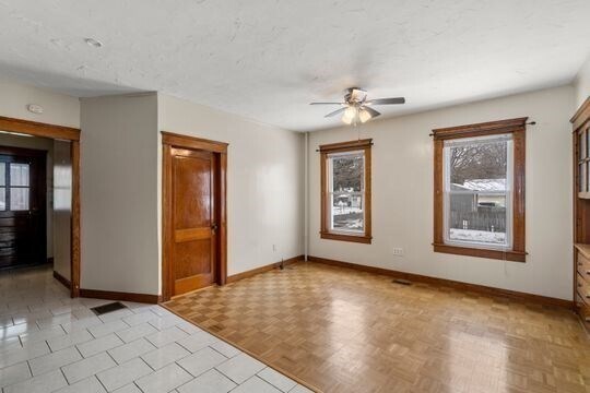 Building Photo - 278 Greenwood St