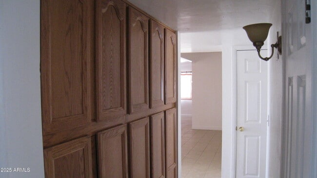 Building Photo - 1665 Cushman Dr