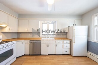 Building Photo - 19 Illinois St