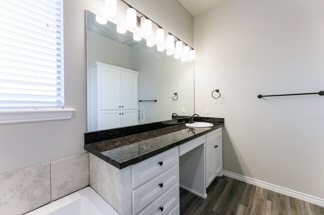 Building Photo - Modern 4-Bedroom Home in West Lubbock Just Blocks from new Frenship Schools