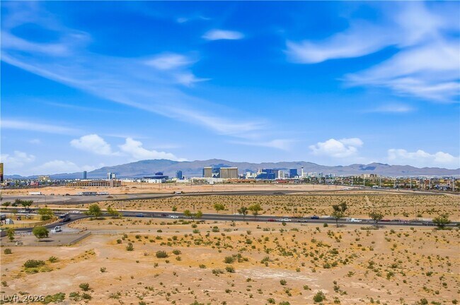 Building Photo - 8255 S Las Vegas Blvd