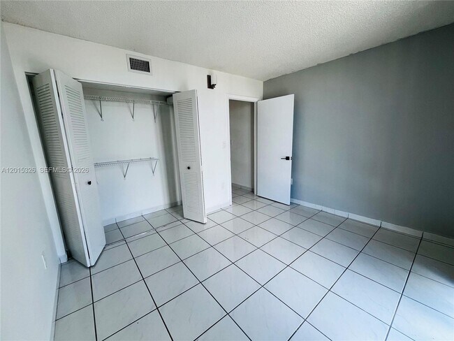 Building Photo - 2055 SW 122nd Ave