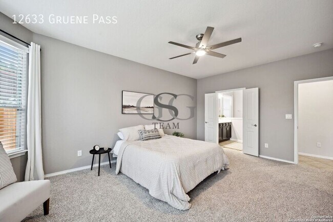 Building Photo - 12633 Gruene Pass