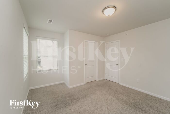 Building Photo - 2063 Cypress Village Dr NW