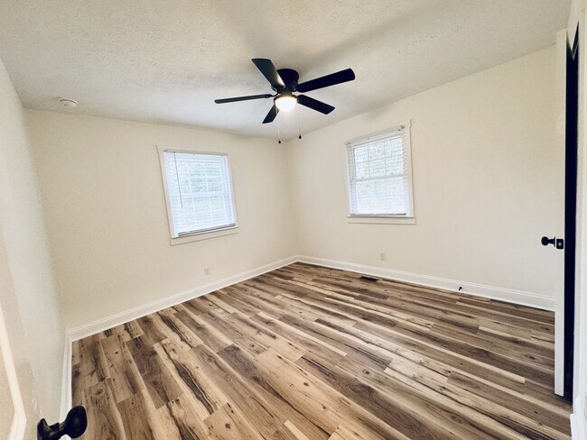 Building Photo - 2689 Fowler School Rd