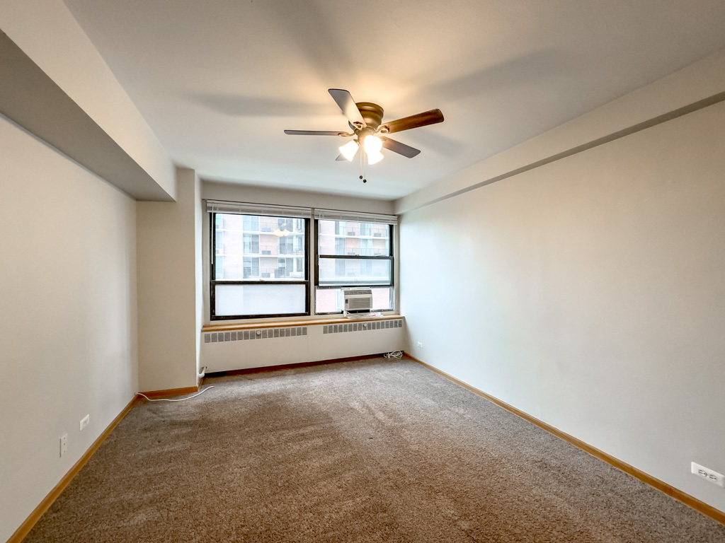 Building Photo - 4180 N Marine Dr