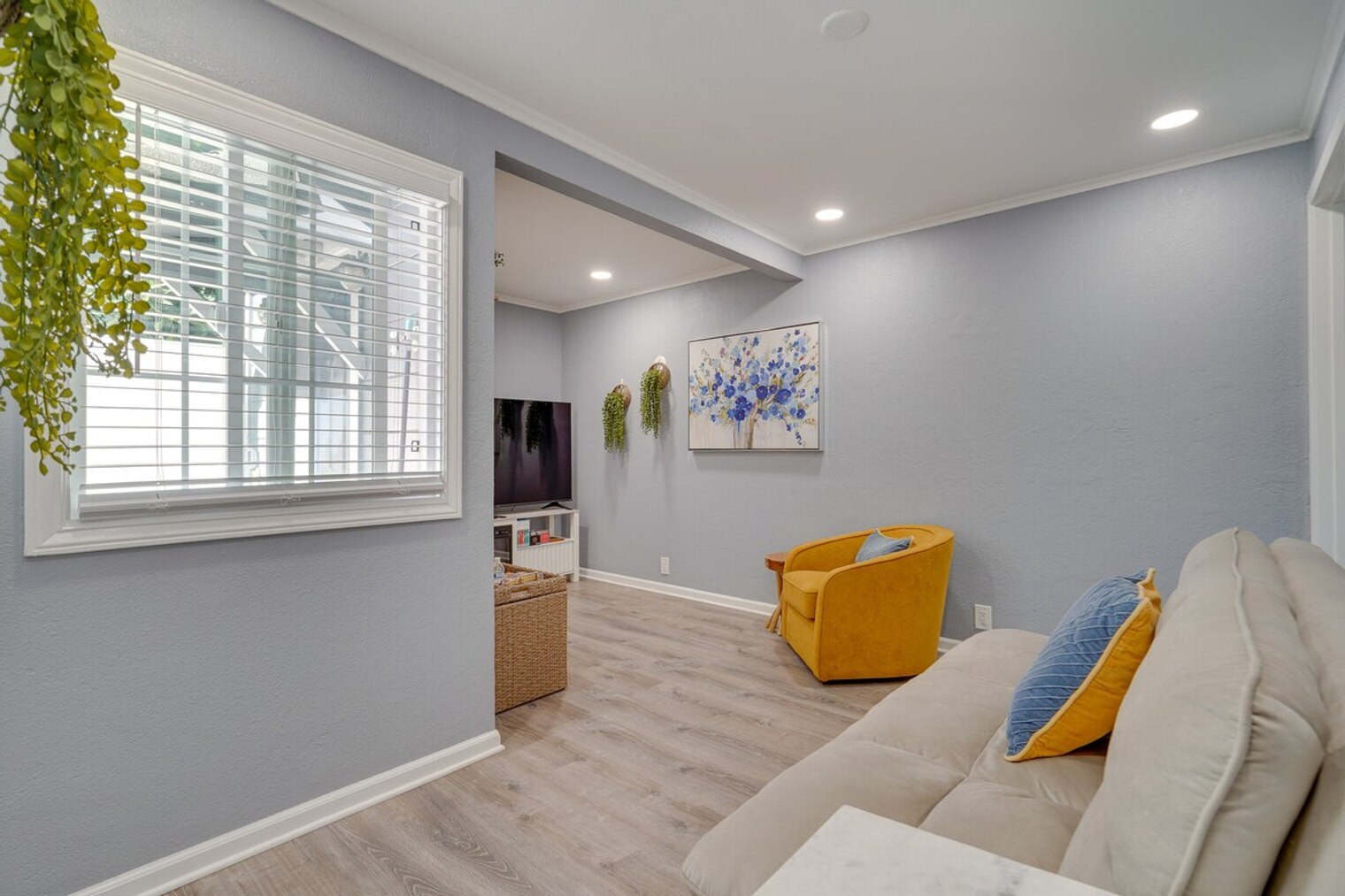 Building Photo - 1519 171st Ave