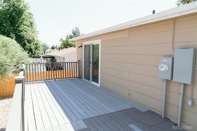 Building Photo - 11765 Ash Dr