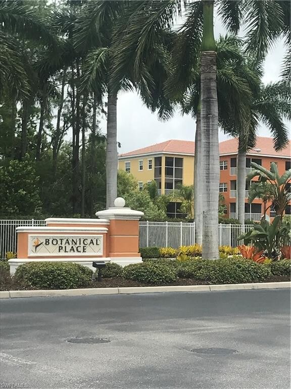 Building Photo - 4420 Botanical Place Cir