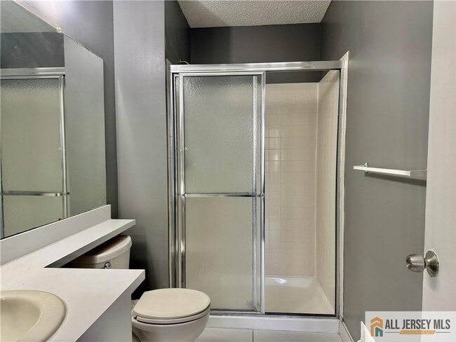 Building Photo - 31 Voscek Ct