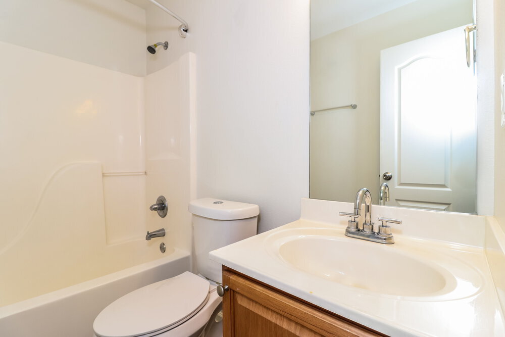 Building Photo - 6695 White Walnut Way