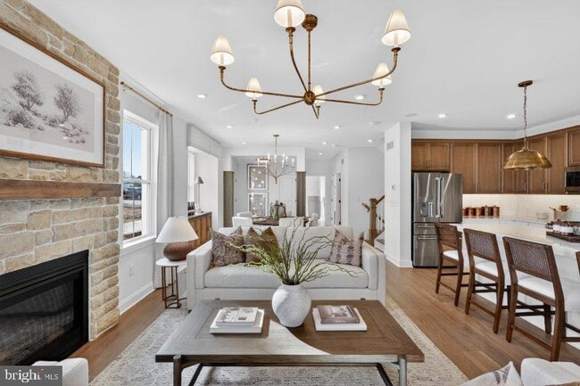 Building Photo - 12 Twelfth St