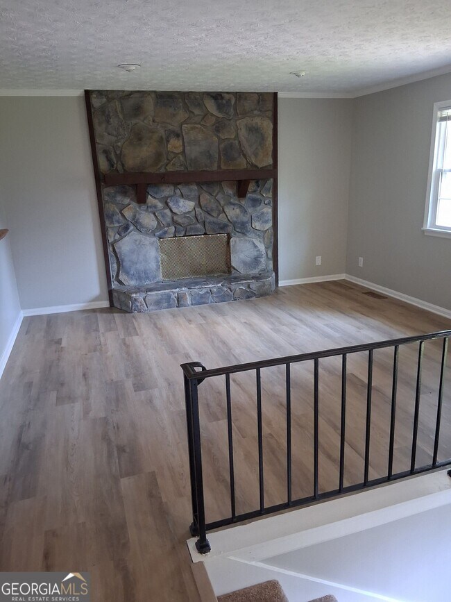 Building Photo - 9109 Sterling Ridge Ln
