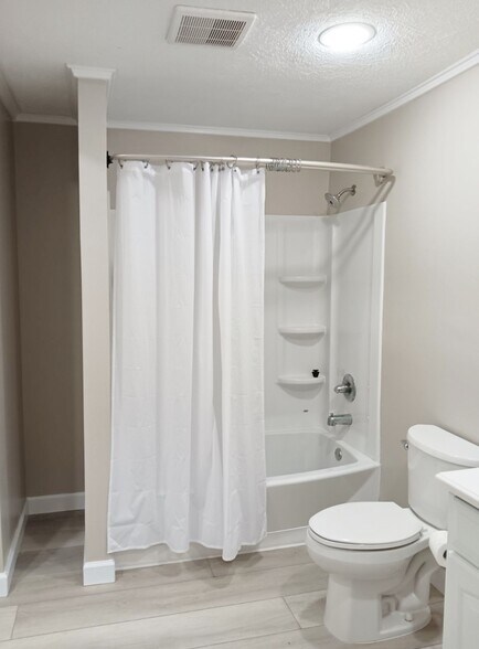 Bathroom 1 - 1628 S 6th St