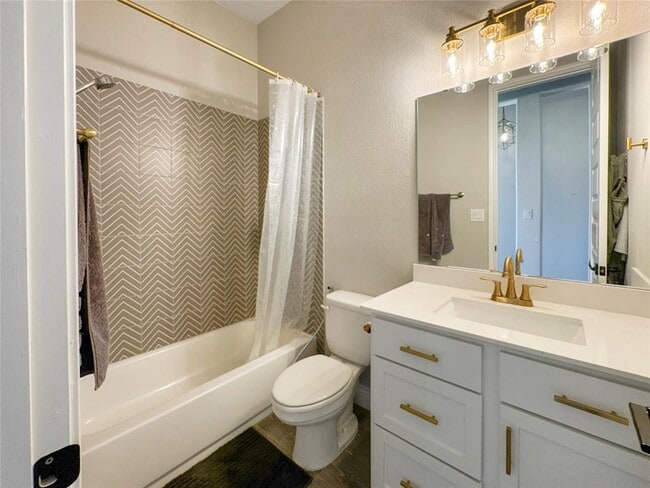 Building Photo - 16608 Christina Garza Dr