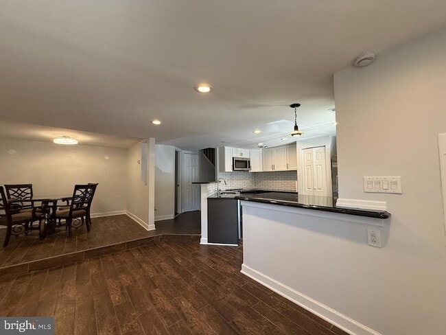 Building Photo - 18118 Kilrush Ct