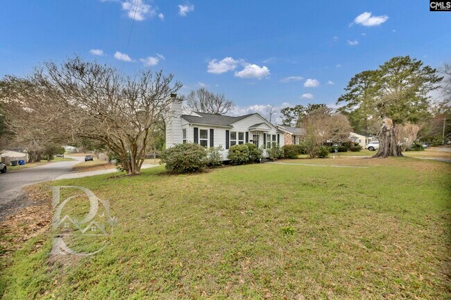 Building Photo - 711 S Prospect St