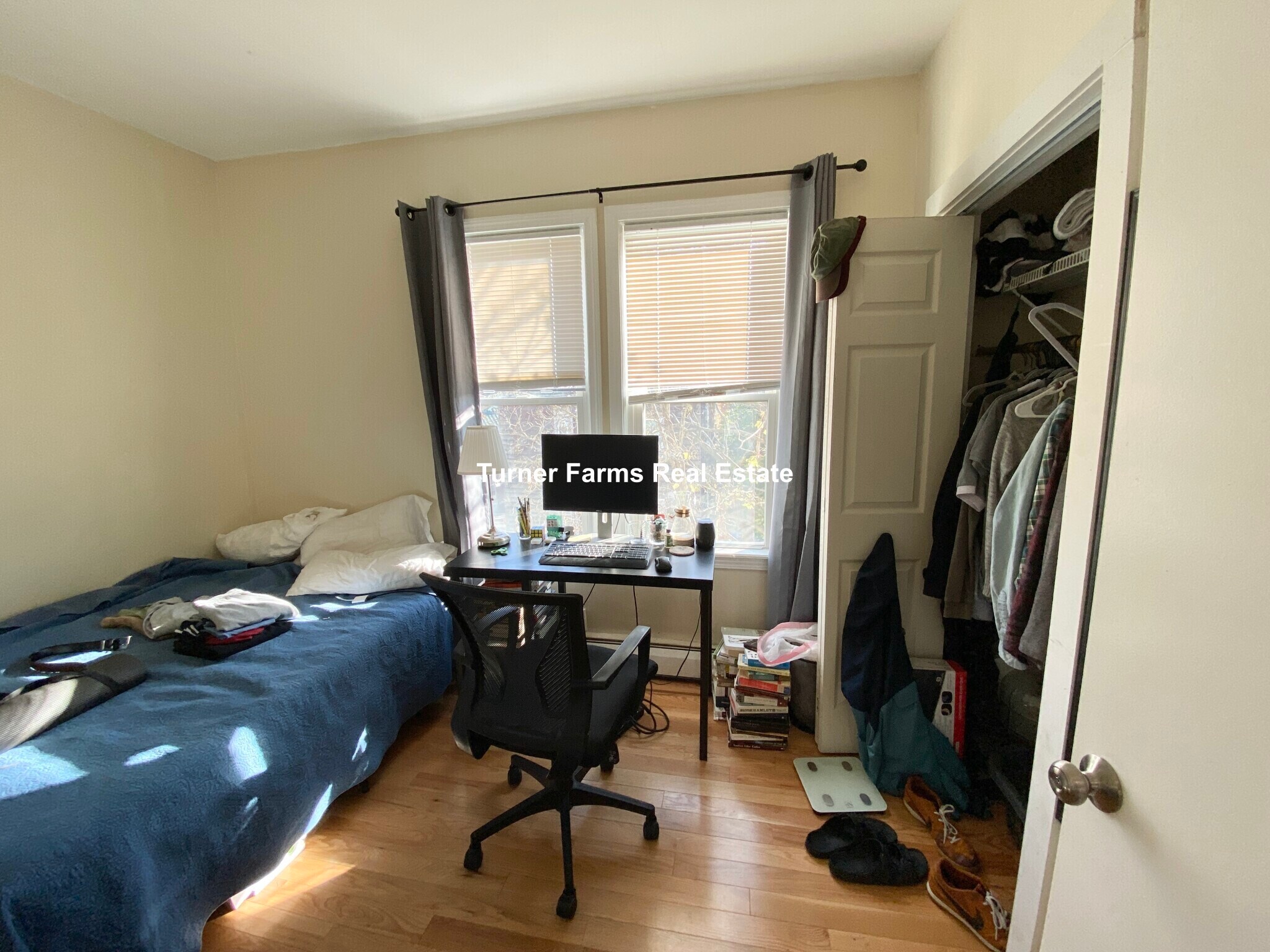 Building Photo - 6 Bickford Ave