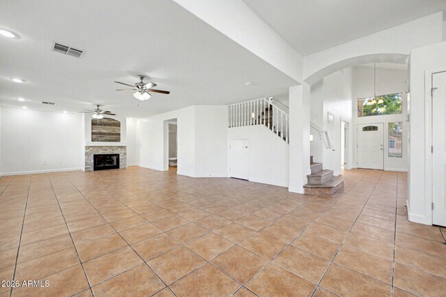 Building Photo - 7456 W Aurora Dr