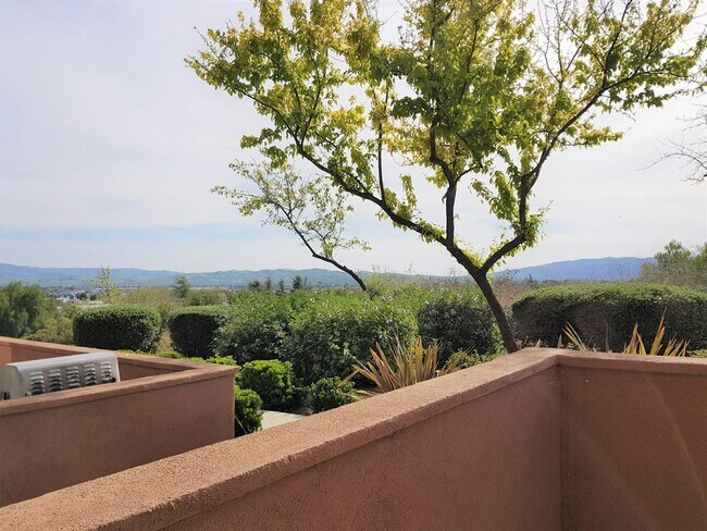 Building Photo - 79 Meritage Common