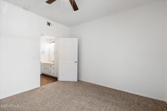 Building Photo - 7009 E Acoma Dr