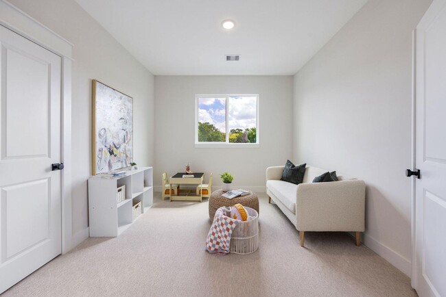 Building Photo - 9311 Montridge Dr