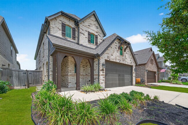 Building Photo - 23806 Pullin Market Dr