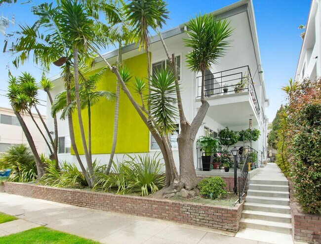 Building Photo - 1121 California Ave