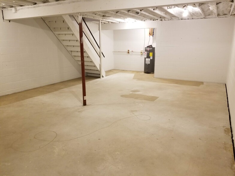 Basement - 3422 Key Ct