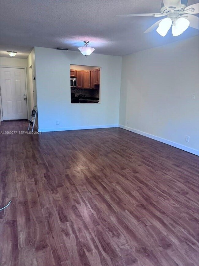 Building Photo - 4117 NW 88th Ave