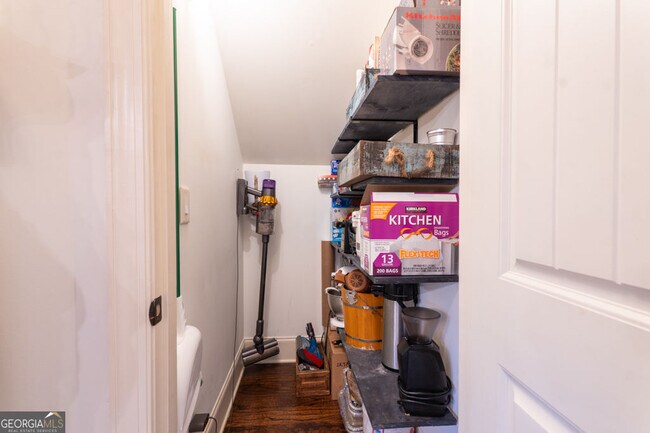 Building Photo - 203 Davis Mill Road