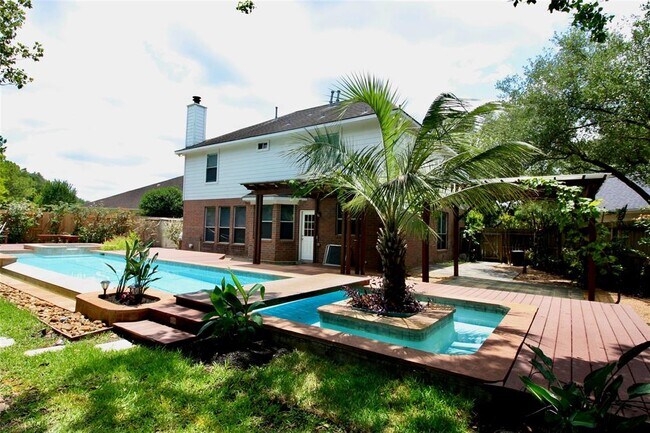 Building Photo - 5503 Medallion Pointe Ct