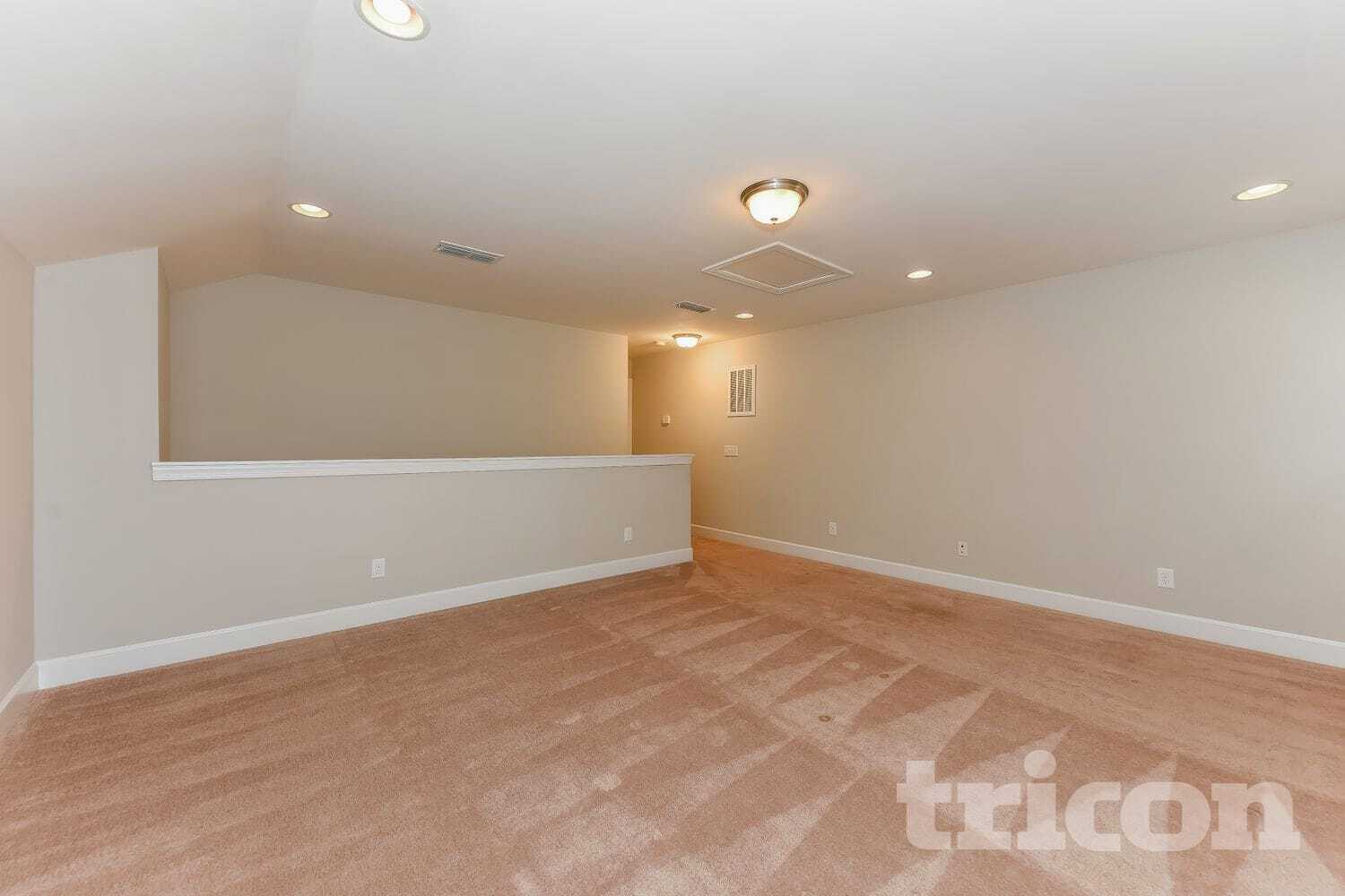 Building Photo - 4808 Genoa Dr