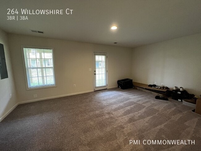 Building Photo - 264 Willowshire Ct