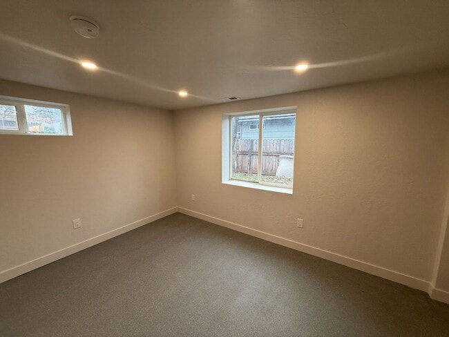 Building Photo - Immaculate FULL-REMODEL: 3 Bed 2 Bath Spokane Home w/ Brand New Everything!!