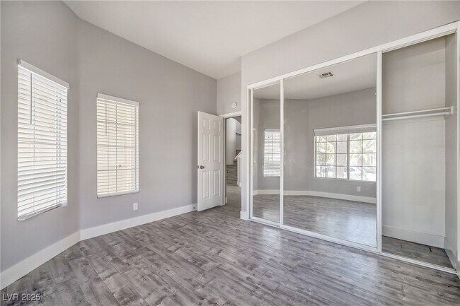 Building Photo - 2507 El Paso Grande Ave