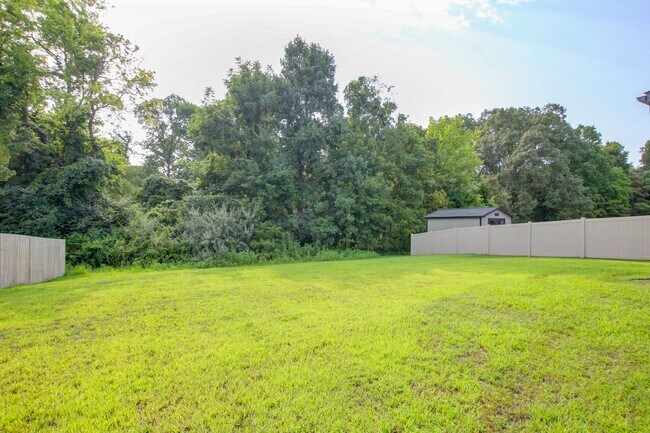 Building Photo - 381 Galway Dr