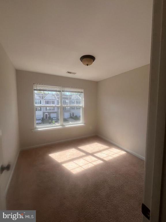 Building Photo - 2335 Drake Ln