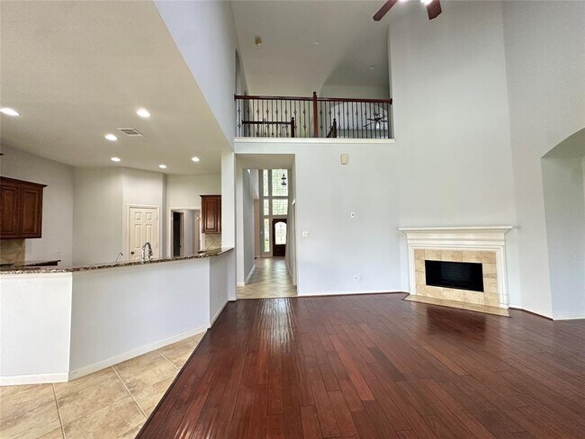Building Photo - 5218 Pebble Bluff Ln