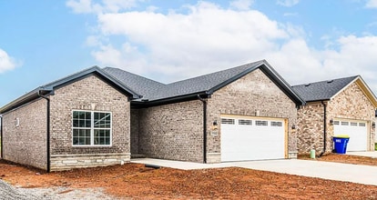 Building Photo - 1152 Shallowford St