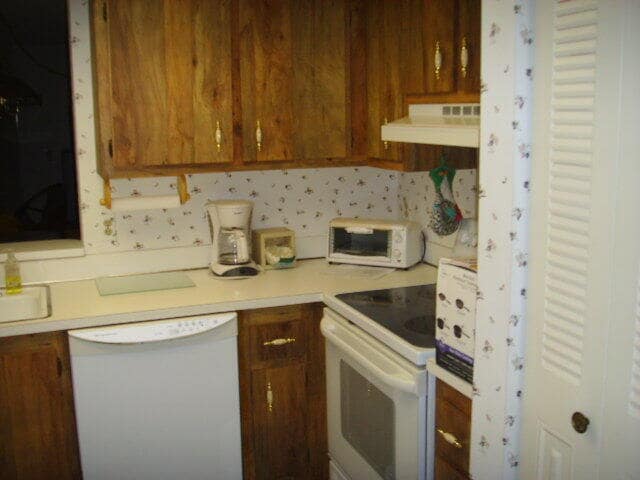 Building Photo - 15 Willowbrook Ln