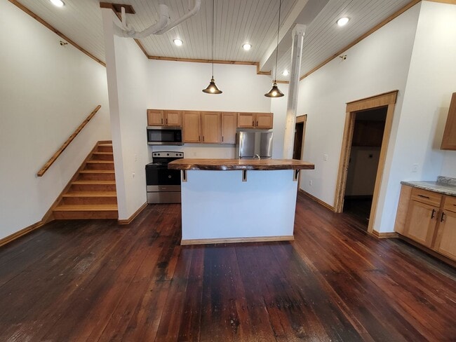 Interior Photo - Pigeon Falls Lofts