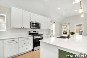 Building Photo - 445 Rosemellow St