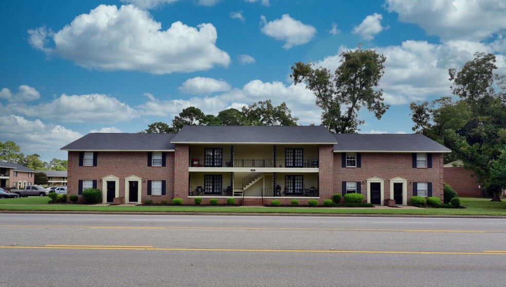 Shoreham Apartments - 2001 Dawson Rd Albany GA 31707 | Apartment Finder