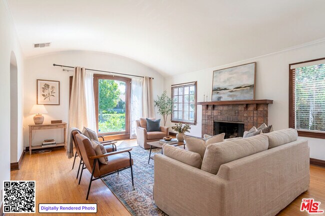 Building Photo - 319 S Orange Dr