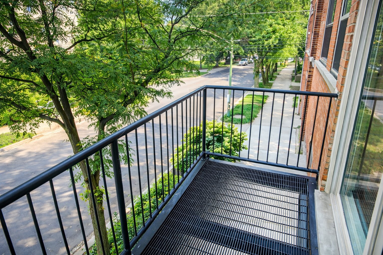 Building Photo - 2375 W Montana St