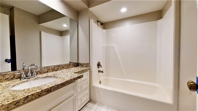 Building Photo - 727 Bunker Hill Rd