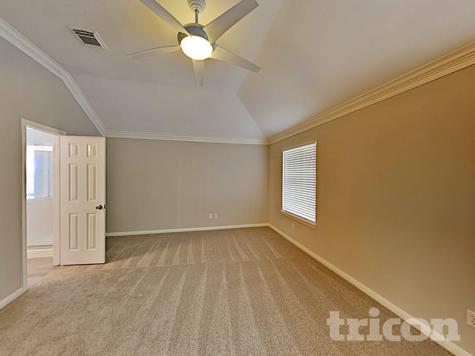 Building Photo - 6738 Catarina Cir