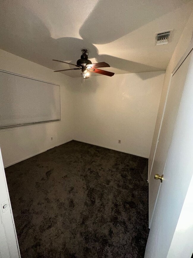 Building Photo - Affordable 4 Bedroom Home Recently Updated